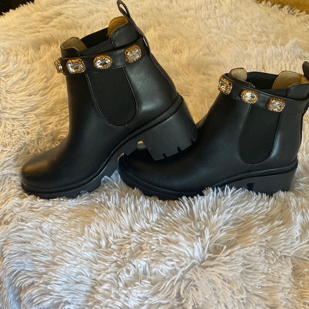 Steve madder diamond stuff booties
